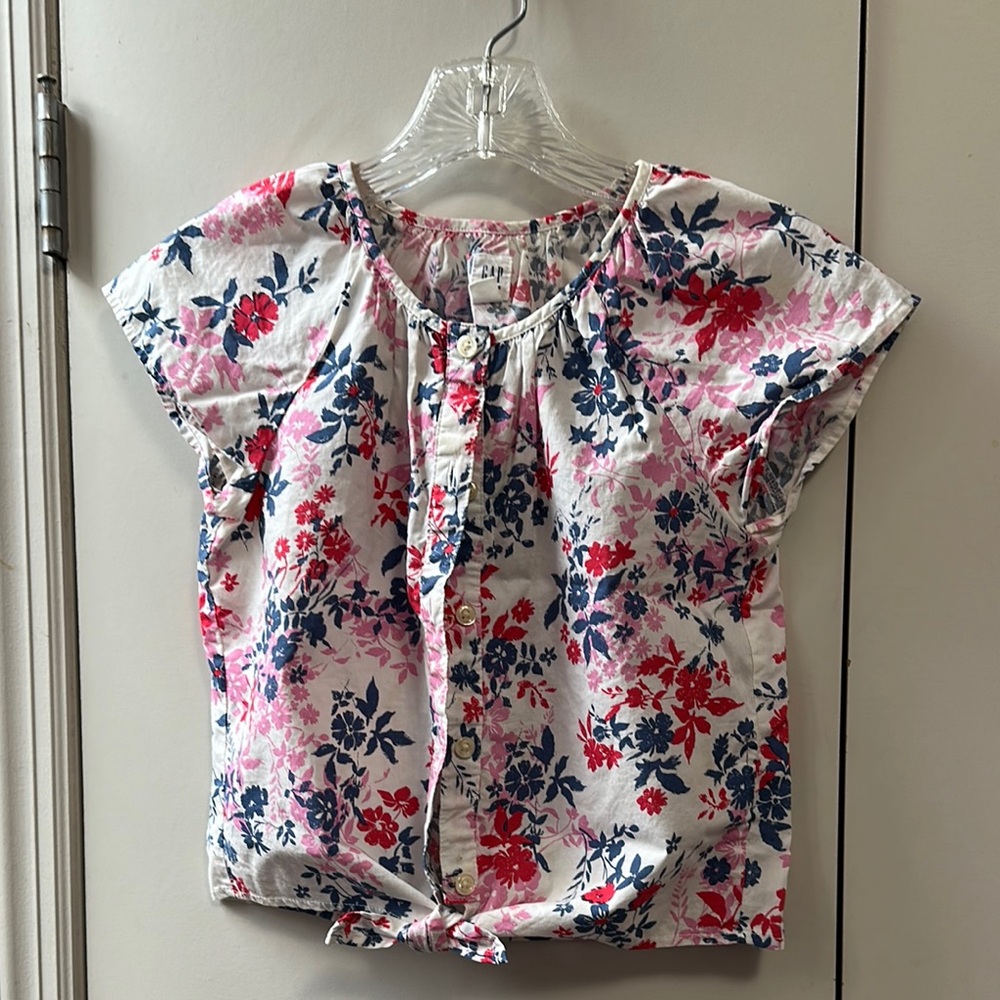 GAP Pink and Blue Floral Blouse with Ruffled Cap Sleeves